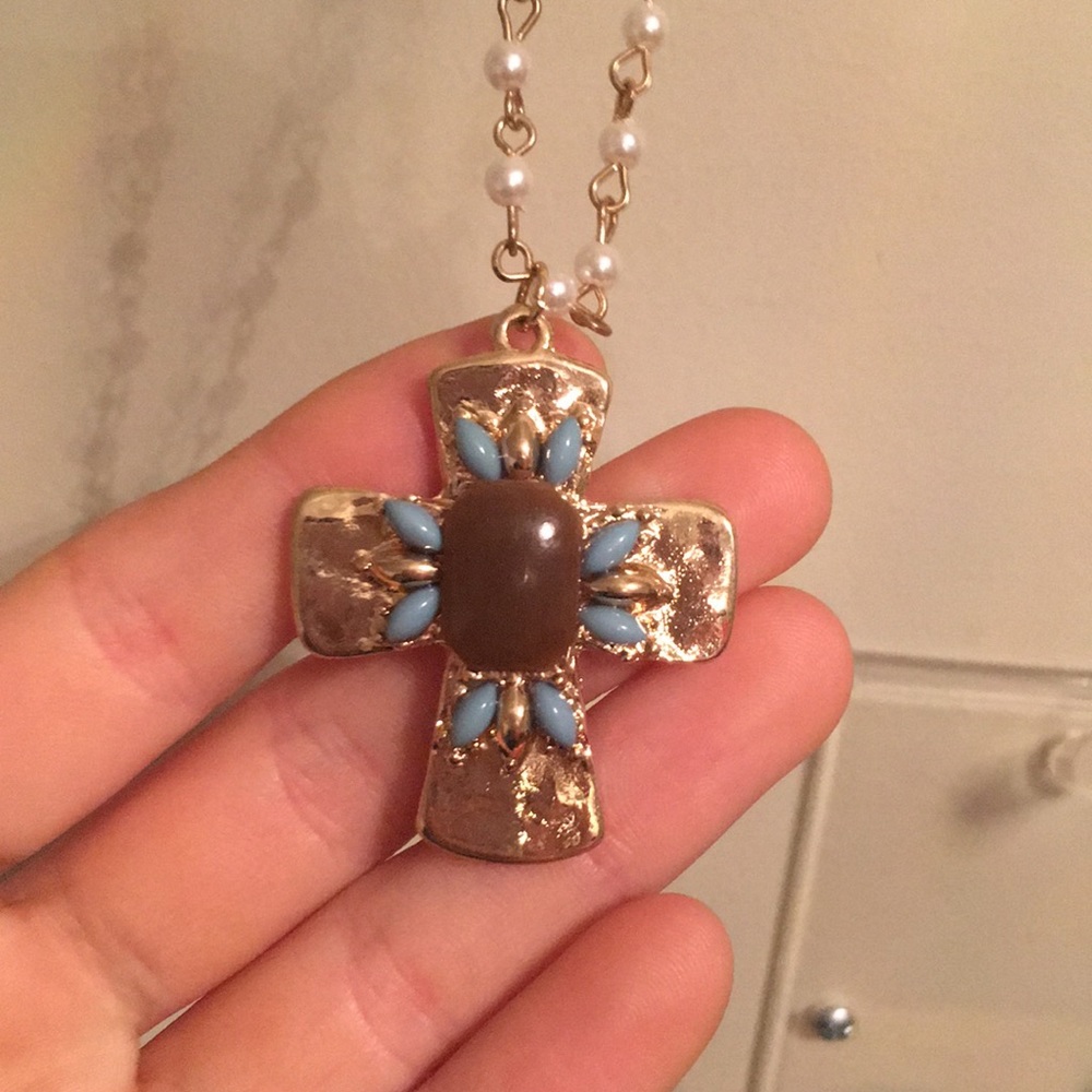 Cross necklace and earring set BRAND NEW